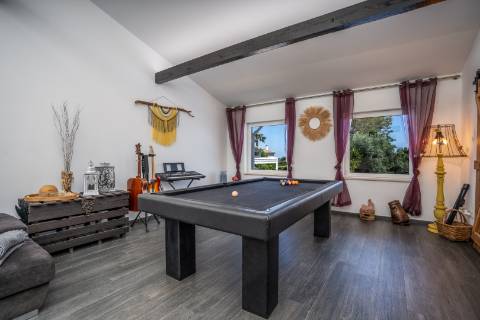 Moradia T3+1 com piscina e garagem