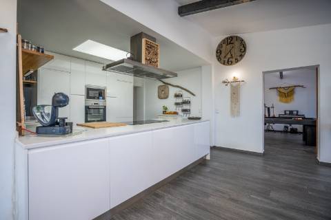 Moradia T3+1 com piscina e garagem