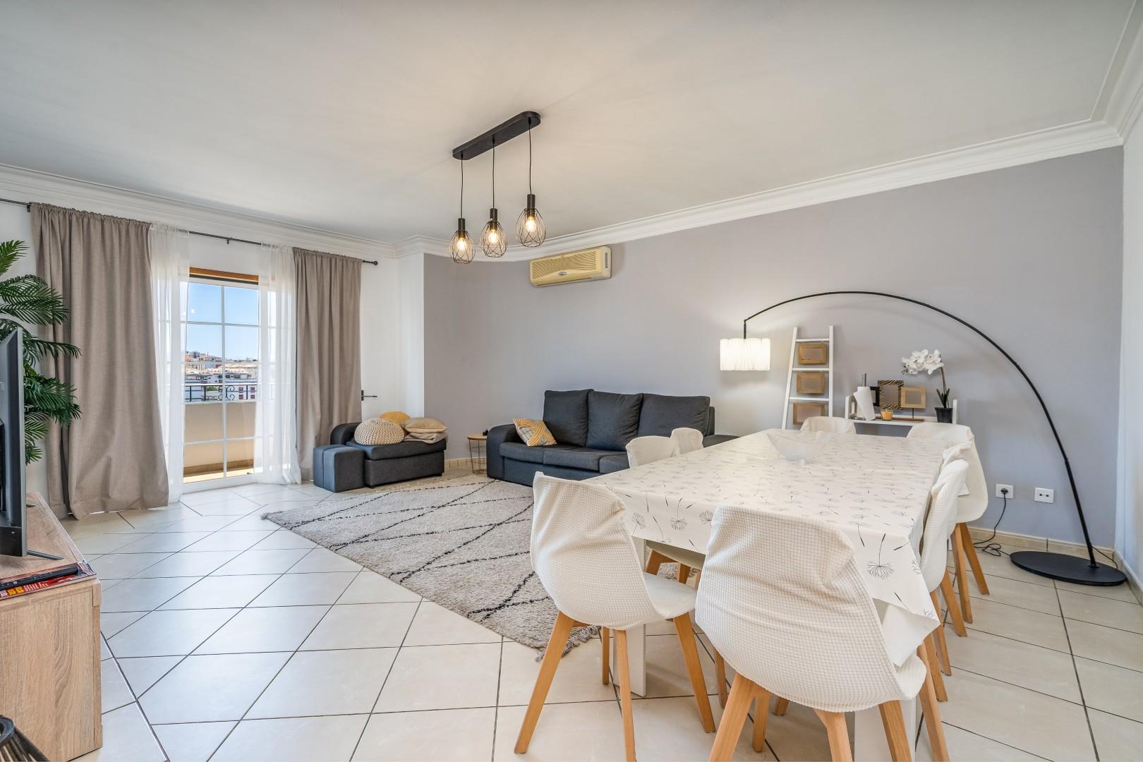 Apartamento T4 em Portimão