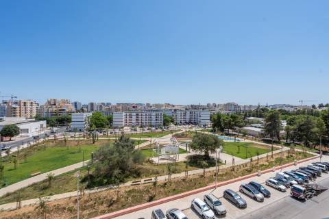 Apartamento T4 em Portimão
