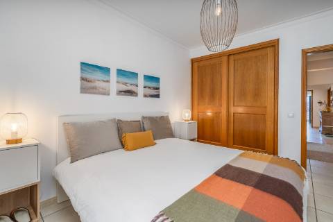 Apartamento T4 em Portimão