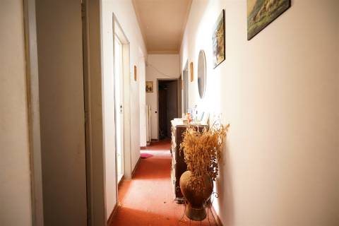 Prédio com três frações