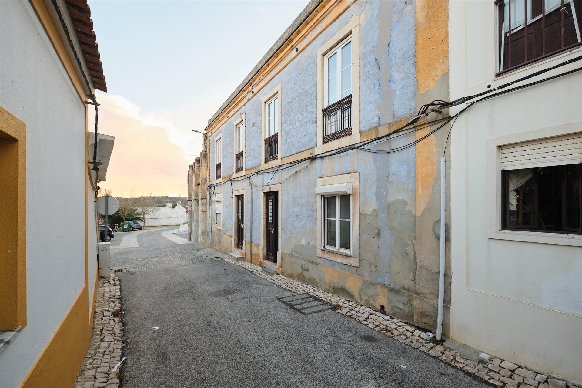 Edifício para habitação em Grândola