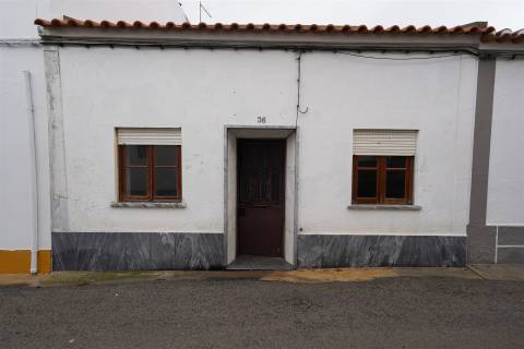 Moradia T3+1 em Ferreira do Alentejo