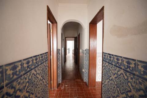 Moradia T3+1 em Ferreira do Alentejo