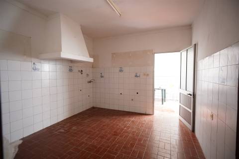 Moradia T3+1 em Ferreira do Alentejo