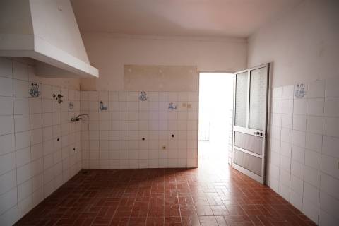 Moradia T3+1 em Ferreira do Alentejo