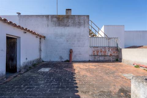 Moradia T3+1 em Ferreira do Alentejo