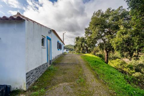 Moradia T2 remodelada em Monchique