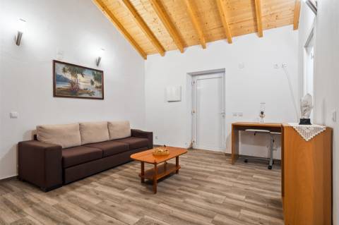 Moradia T2 remodelada em Monchique