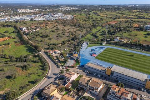 Terreno urbano no Algarve