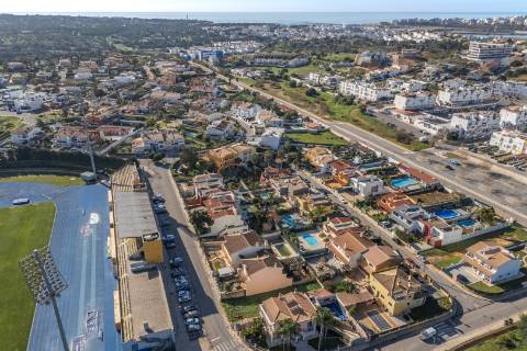 Terreno urbano no Algarve