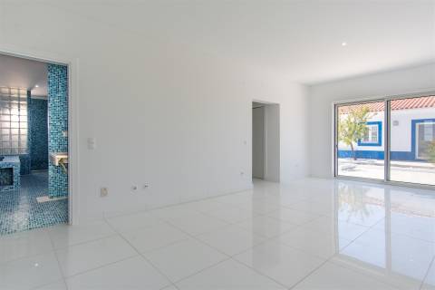 Monte alentejano com 28 hectares