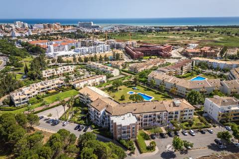 Apartamento T1+1 em Vilamoura