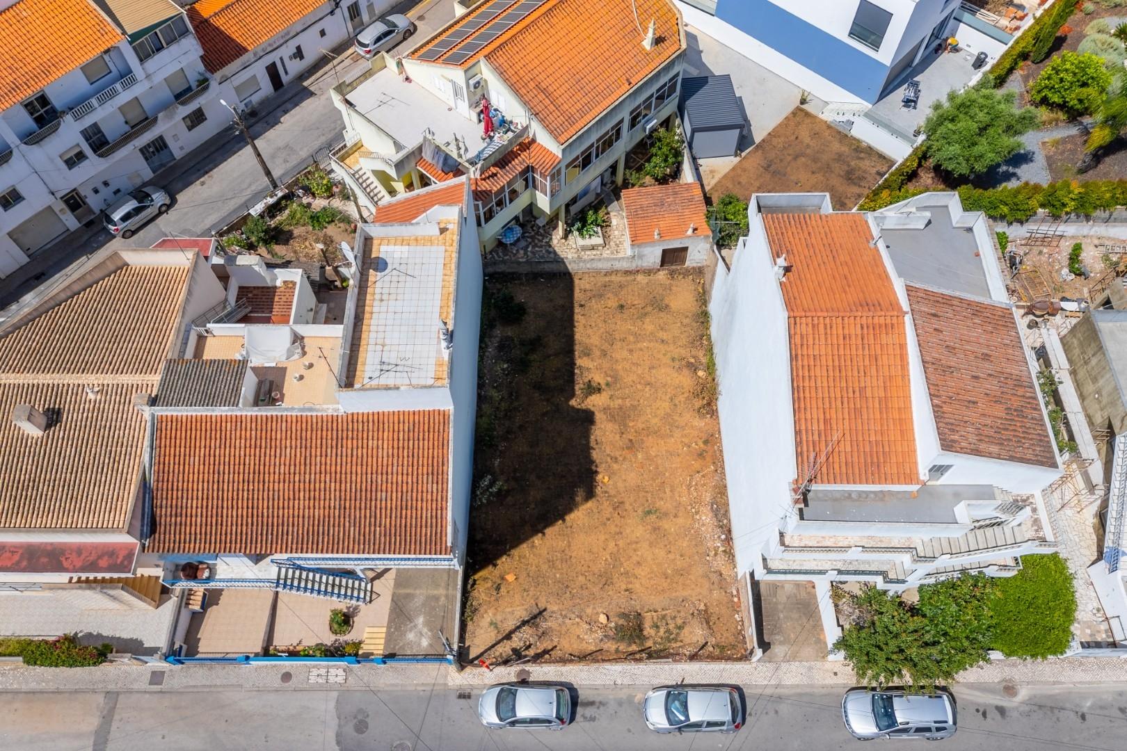 Terreno urbano em Portimão