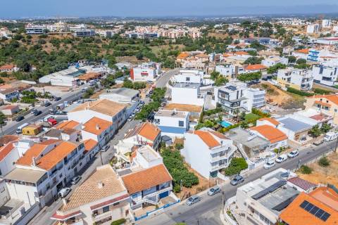 Terreno urbano em Portimão
