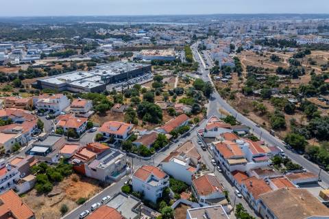 Terreno urbano em Portimão