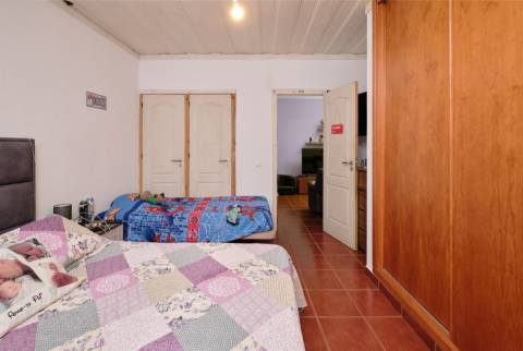 Moradia com garagem no Alentejo