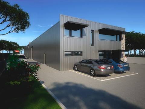 Pavilhão em Batalha com 370 m2