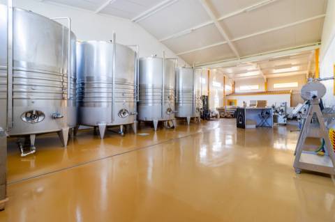 Fábrica de Gin e Cerveja Artesanal