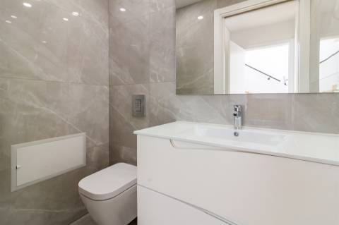 Apartamento T3 Duplex na Urbanização Quinta dos Capuchos, Leiria