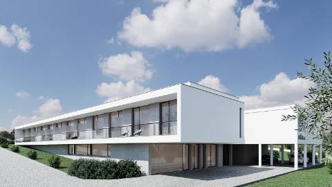 Terreno Urbano com Projeto Aprovado para Residência Sénior em Leiria