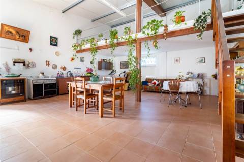 Moradia T5 em São Jorge, Porto de Mós