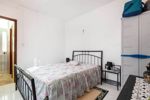 Moradia T5 em São Jorge, Porto de Mós