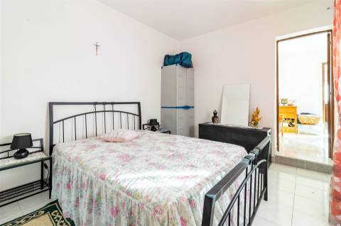 Moradia T5 em São Jorge, Porto de Mós