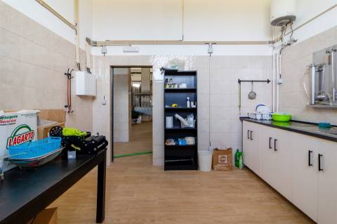 Fábrica de Cerveja  Artesanal  com Marca Registada - MAFRA, LISBOA