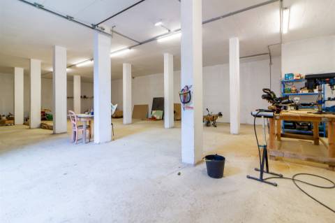 Fábrica de Cerveja  Artesanal  com Marca Registada - MAFRA, LISBOA