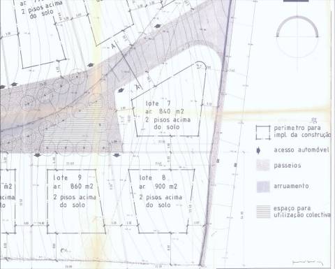 Lote de Terreno com 900m², para Construção de Moradia Unifamiliar!