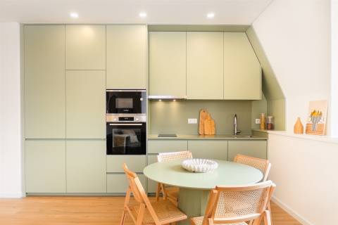 Apartamento T1+1 no Centro de Leiria