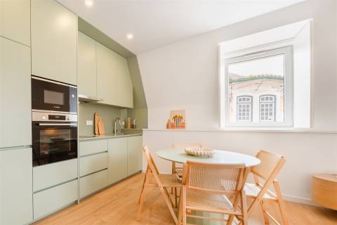 Apartamento T1+1 no Centro de Leiria