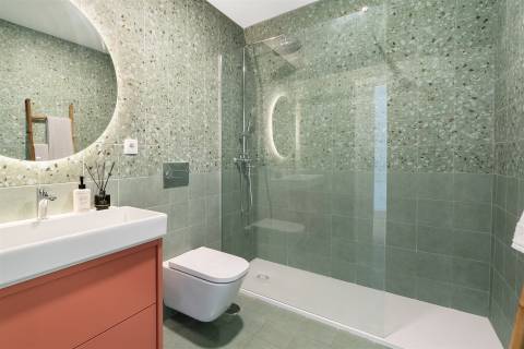 Apartamento T1+1 no Centro de Leiria