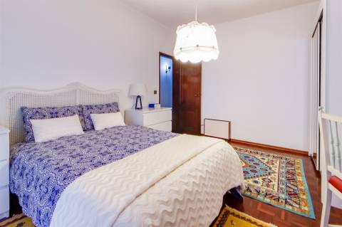 Moradia  T5 em Telheiro, Maceira