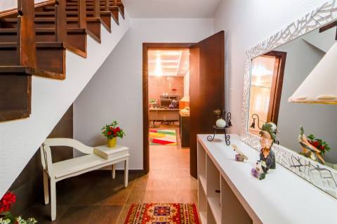 Moradia  T5 em Telheiro, Maceira