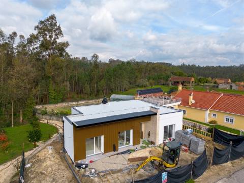 Moradia T3 Térrea e Isolada em Espinheira, Pombal