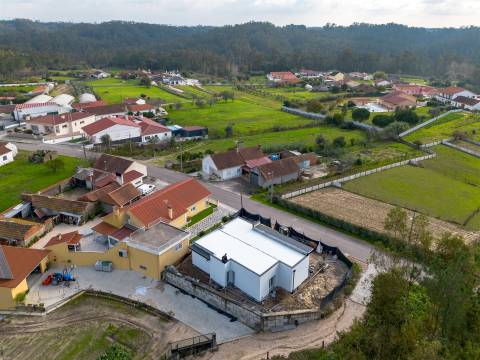 Moradia T3 Térrea e Isolada em Espinheira, Pombal
