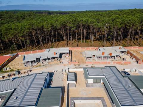 Moradia T3 Térrea de Arquitetura Moderna em Pataias | Alcobaça