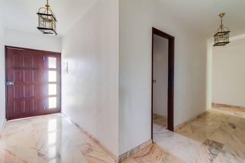 Moradia Isolada em Garcia, Marinha Grande