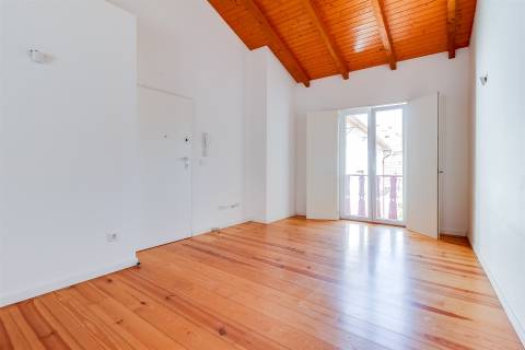 Apartamento T2 no Centro Histórico de Leiria