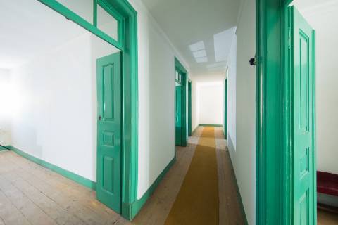 Prédio com Projeto Aprovado no Centro do Louriçal