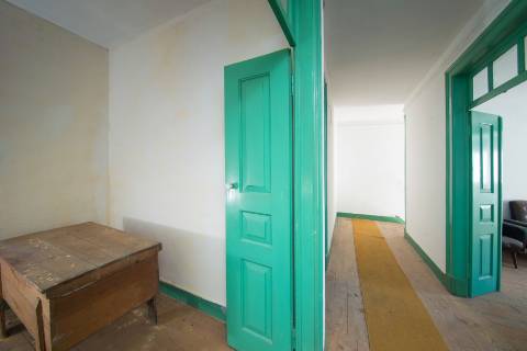 Prédio com Projeto Aprovado no Centro do Louriçal