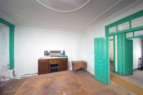 Prédio com Projeto Aprovado no Centro do Louriçal