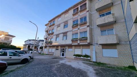 Apartamento T4 no coração de Leiria – Conforto, Espaço e Conveniência