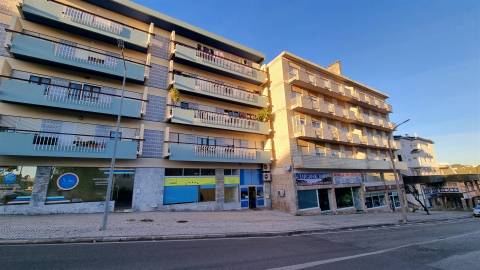 Apartamento T4 no coração de Leiria – Conforto, Espaço e Conveniência