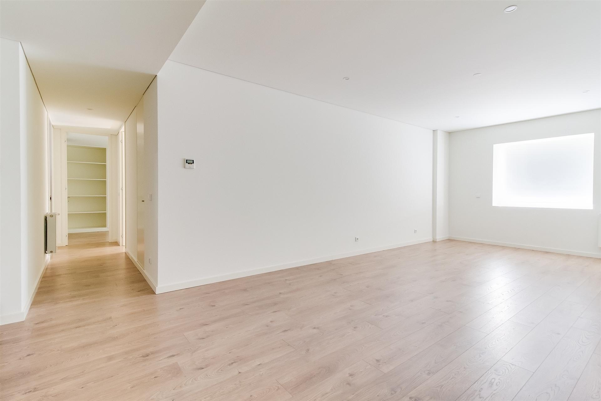 Apartamento T2 de Prestígio no Edifício Comendador - Centro de Leiria