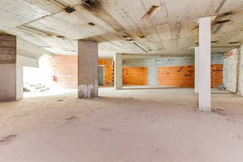 Loja para Arrendamento no Coração de Leiria