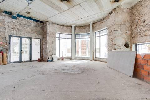 Loja para Arrendamento no Coração de Leiria